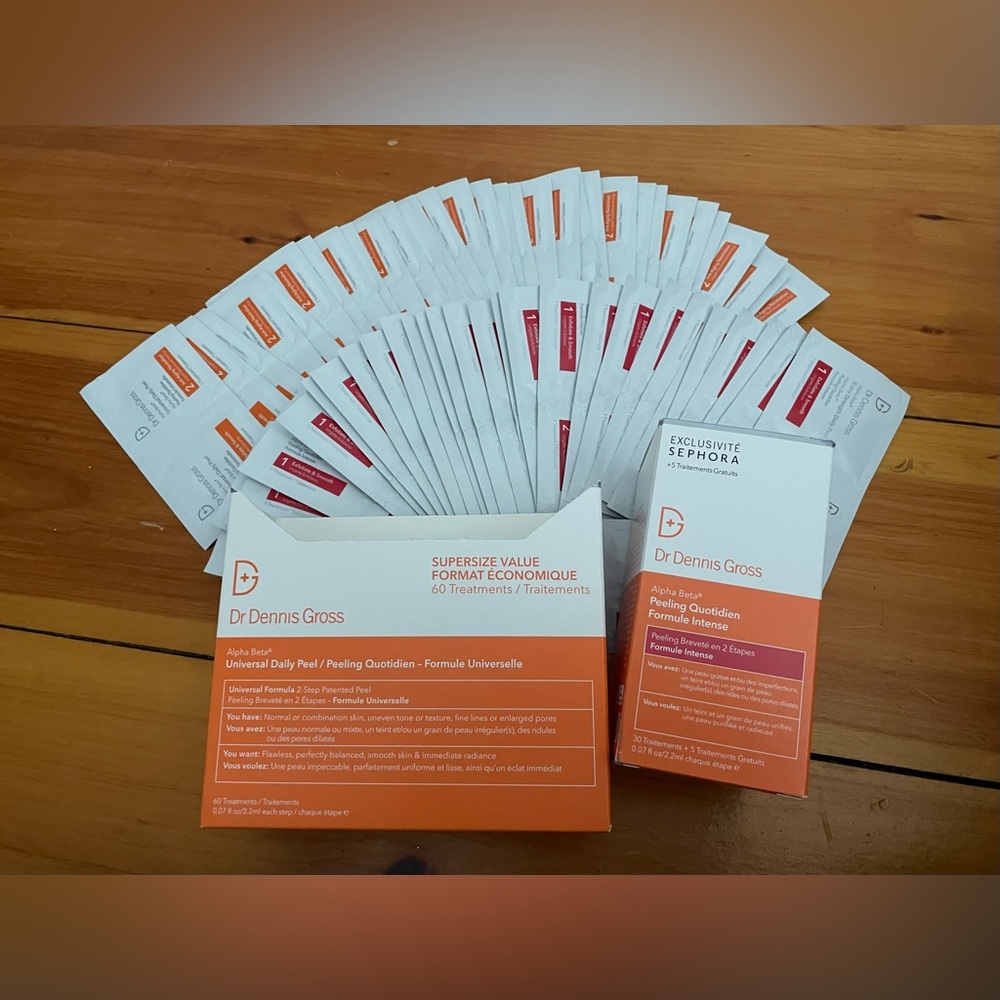 Dr Dennis Gross Universal and extra Strength Peeling Pads 62 count